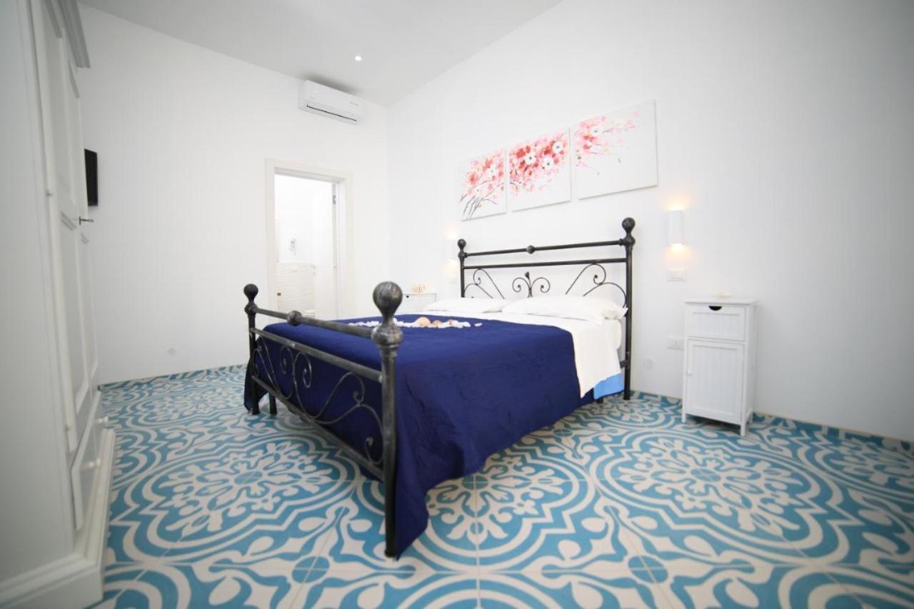 White Aurora Rooms ปอร์โตเชซาเรโอ ภายนอก รูปภาพ