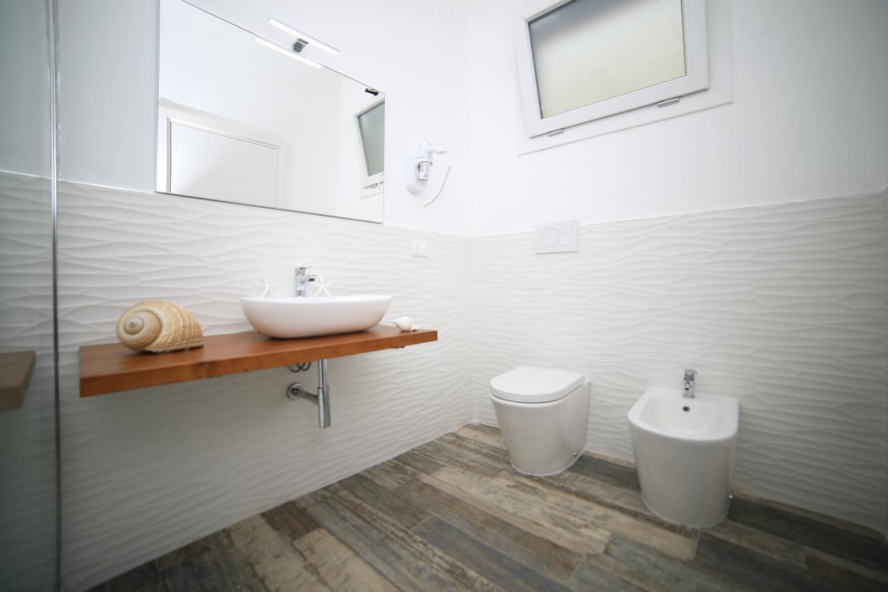 White Aurora Rooms ปอร์โตเชซาเรโอ ภายนอก รูปภาพ